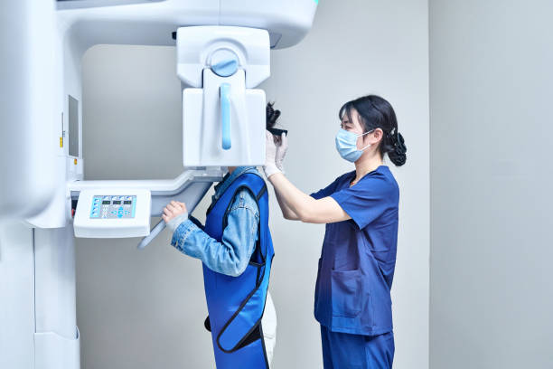 Best Emergency Dental Services for Seniors in Imlay City, MI